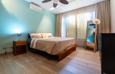 PROPERTY WITH A GUEST HOUSE, IN BAHIA BALLENA CENTER – 0.25 ACRES