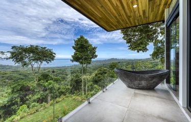 LUXURY JUNGLE PROPERTY WITH FOUR BEDROOMS AND OCEAN VIEWS, IN DOMINICALITO – 1.25 ACRES