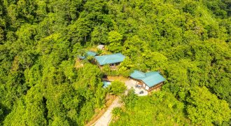COMMERCIAL HOTEL PROPERTY WITH SIXTEEN BEDROOMS, IN LA TUMBAS TINAMASTES – 62 ACRES