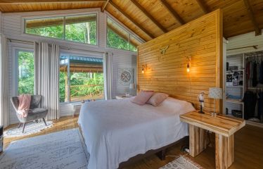 COMMERCIAL HOTEL PROPERTY WITH SIXTEEN BEDROOMS, IN LA TUMBAS TINAMASTES – 62 ACRES