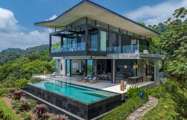 LUXURY PROPERTY WITH PANORAMIC VIEWS OF THE VALLEY AND OCEAN, IN COSTA VERDE – 4.13 ACRES