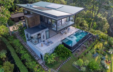 LUXURY PROPERTY WITH PANORAMIC VIEWS OF THE VALLEY AND OCEAN, IN COSTA VERDE – 4.13 ACRES