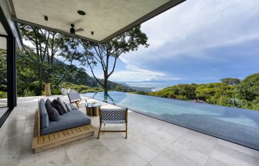 LUXURY PROPERTY WITH PANORAMIC VIEWS OF THE VALLEY AND OCEAN, IN COSTA VERDE – 4.13 ACRES