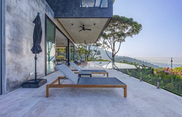 LUXURY PROPERTY WITH PANORAMIC VIEWS OF THE VALLEY AND OCEAN, IN COSTA VERDE – 4.13 ACRES