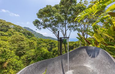 LUXURY PROPERTY WITH PANORAMIC VIEWS OF THE VALLEY AND OCEAN, IN COSTA VERDE – 4.13 ACRES