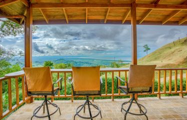 JUNGLE PROPERTY WITH A GUEST HOUSE, IN TRES RIOS – 6.5 ACRES