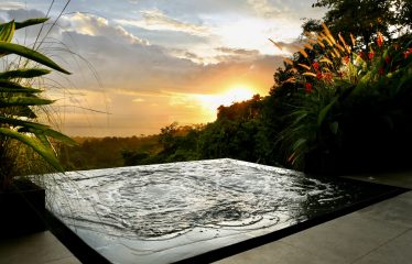 BLACK HOUSE JUNGLE PROPERTY, IN UVITA – 4.32 ACRES