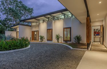 LUXURY PROPERTY WITH SOLAR POWERED AND VALLEY VIEWS, IN TRES RIOS – 11. 7 ACRES