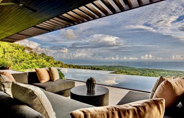 BLACK HOUSE JUNGLE PROPERTY, IN UVITA – 4.32 ACRES
