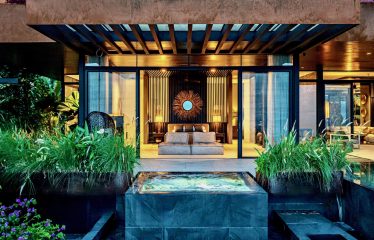 BLACK HOUSE JUNGLE PROPERTY, IN UVITA – 4.32 ACRES