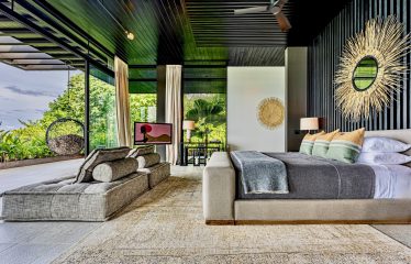 BLACK HOUSE JUNGLE PROPERTY, IN UVITA – 4.32 ACRES