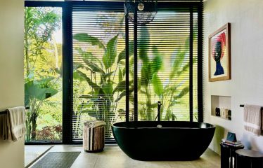 BLACK HOUSE JUNGLE PROPERTY, IN UVITA – 4.32 ACRES