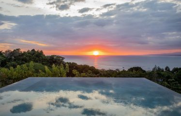 BEAUTIFUL PROPERTY WITH OCEAN FRONT VIEWS, IN QUEPOS – 0.70 ACRES