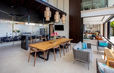 BEAUTIFUL PROPERTY WITH OCEAN FRONT VIEWS, IN QUEPOS – 0.70 ACRES