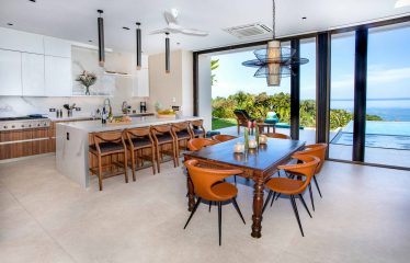 BEAUTIFUL PROPERTY WITH OCEAN FRONT VIEWS, IN QUEPOS – 0.70 ACRES