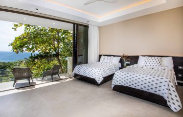 BEAUTIFUL PROPERTY WITH OCEAN FRONT VIEWS, IN QUEPOS – 0.70 ACRES