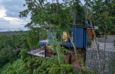 TWO FLOOR PROPERTY WITH VALLEY AND OCEAN VIEWS, IN UVITA – 0.75 ACRES