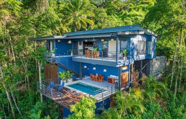 TWO FLOOR PROPERTY WITH VALLEY AND OCEAN VIEWS, IN UVITA – 0.75 ACRES