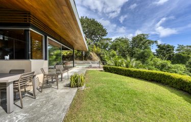 PROPERTY WITH PANORAMIC VIEWS OF THE OCEAN, IN PAVONES – 4.06 ACRES