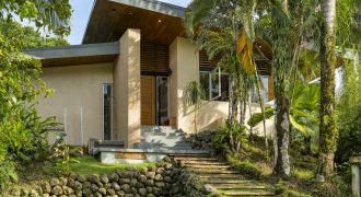 PROPERTY WITH PANORAMIC VIEWS OF THE OCEAN, IN PAVONES – 4.06 ACRES