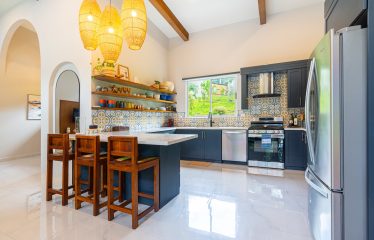 PROPERTY WITH THREE BEDROOM AND GARDEN, IN UVITA – 1.33 ACRES