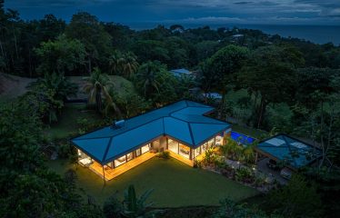 CASA KOBO PROPERTY IN THE MIDDLE OF THE NATURE WITH THREE BEDROOMS, IN PLAYA HERMOSA – 1.23 ACRES