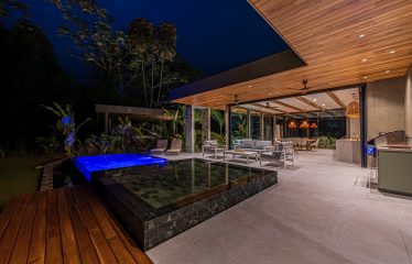 CASA KOBO PROPERTY IN THE MIDDLE OF THE NATURE WITH THREE BEDROOMS, IN PLAYA HERMOSA – 1.23 ACRES