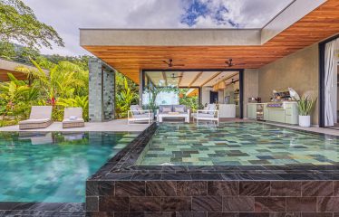 CASA KOBO PROPERTY IN THE MIDDLE OF THE NATURE WITH THREE BEDROOMS, IN PLAYA HERMOSA – 1.23 ACRES