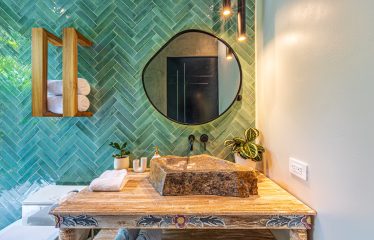 CASA KOBO PROPERTY IN THE MIDDLE OF THE NATURE WITH THREE BEDROOMS, IN PLAYA HERMOSA – 1.23 ACRES