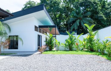 VILLA SELVA THREE BEDROOM HOME PROPERTY NEAR TO THE BEACH, IN BAHIA BALLENA – 0.21 ACRES