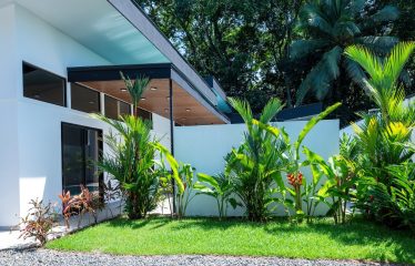 VILLA SELVA THREE BEDROOM HOME PROPERTY NEAR TO THE BEACH, IN BAHIA BALLENA – 0.21 ACRES