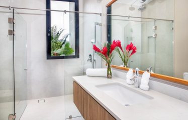 LUXURY PROPERTY WITH MOUNTAINS VIEWS, IN QUEPOS – 1.32 ACRES