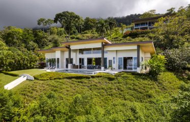 PROPERTY WITH VALLEY VIEWS, IN ESCALERAS – 1.58 ACRES