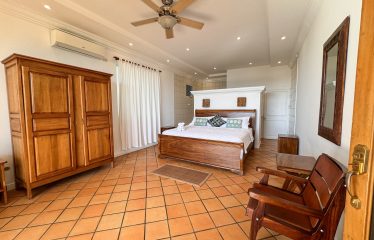 LUXURY PROPERTY WITH FOUR BEDROOMS AND OCEAN VIEWS – 0.26 ACRES