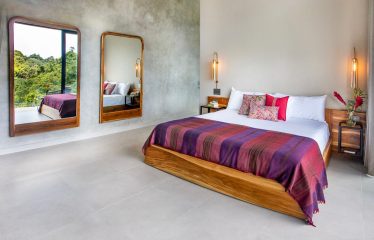 LUXURY PROPERTY WITH MOUNTAINS VIEWS, IN QUEPOS – 1.32 ACRES