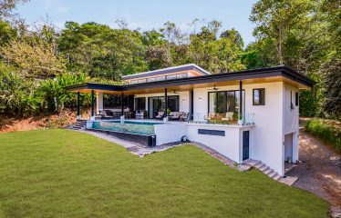 MOUNTAIN PROPERTY WITH THREE BEDROOM HOME, IN LA COLONIA – 1.2 ACRES