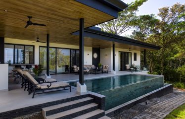 MOUNTAIN PROPERTY WITH THREE BEDROOM HOME, IN LA COLONIA – 1.2 ACRES