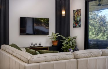 MOUNTAIN PROPERTY WITH THREE BEDROOM HOME, IN LA COLONIA – 1.2 ACRES