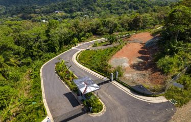 MOUNTAIN PROPERTY WITH THREE BEDROOM HOME, IN LA COLONIA – 1.2 ACRES