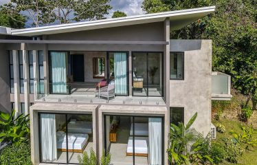 LUXURY PROPERTY WITH MOUNTAINS VIEWS, IN QUEPOS – 1.32 ACRES