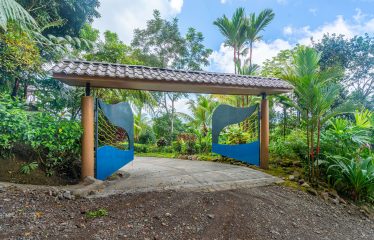 PROPERTY WITH AMAZING WHALE TAIL VIEW 3 BEDROOM HOME, IN UVITA – 1.58 ACRES