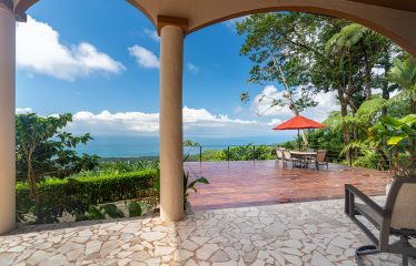 PROPERTY WITH AMAZING WHALE TAIL VIEW 3 BEDROOM HOME, IN UVITA – 1.58 ACRES