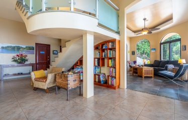 PROPERTY WITH AMAZING WHALE TAIL VIEW 3 BEDROOM HOME, IN UVITA – 1.58 ACRES