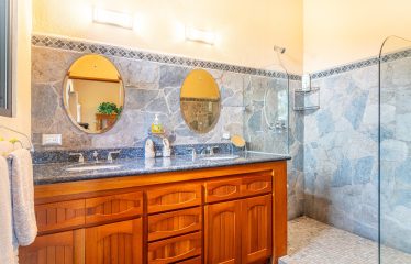 PROPERTY WITH AMAZING WHALE TAIL VIEW 3 BEDROOM HOME, IN UVITA – 1.58 ACRES