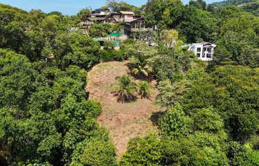 BUILDING PROPERTY WITH OCEAN VIEWS, IN PUERTO NUEVO – 2.22 ACRES