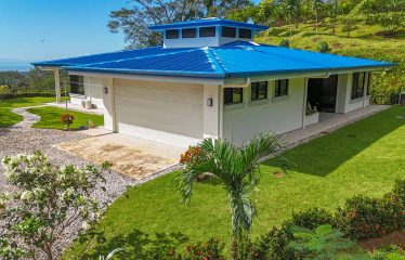 PROPERTY WITH TWO BEDROOMS WITH PANORAMIC VIEWS OF THE MOUNTAINS, IN OJOCHAL – 1.48 ACRES