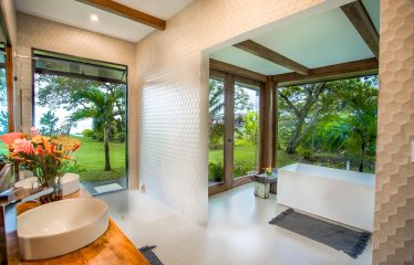 PROPERTY WITH THREE BEDROOM AND PANORAMIC VIEWS OF THE OCEAN, IN OJOCHAL – 0.54 ACRES