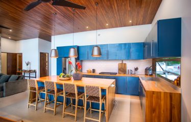 PROPERTY WITH THREE BEDROOM AND PANORAMIC VIEWS OF THE OCEAN, IN OJOCHAL – 0.54 ACRES