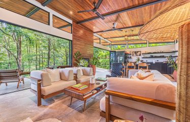 VILLA SOMBRA PROPERTY WITH FIVE BEDROOMS AND FOREST VIEWS, IN LA ALFOMBRA – 2.5 ACRES