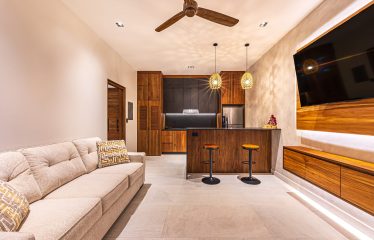 CASA KOULES – LUXURY OCEAN VIEW HOME IN COSTA VERDE ESTATES